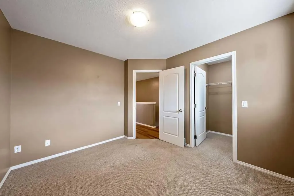 108 Sunrise Terrace NE High River AB T1V 0C2