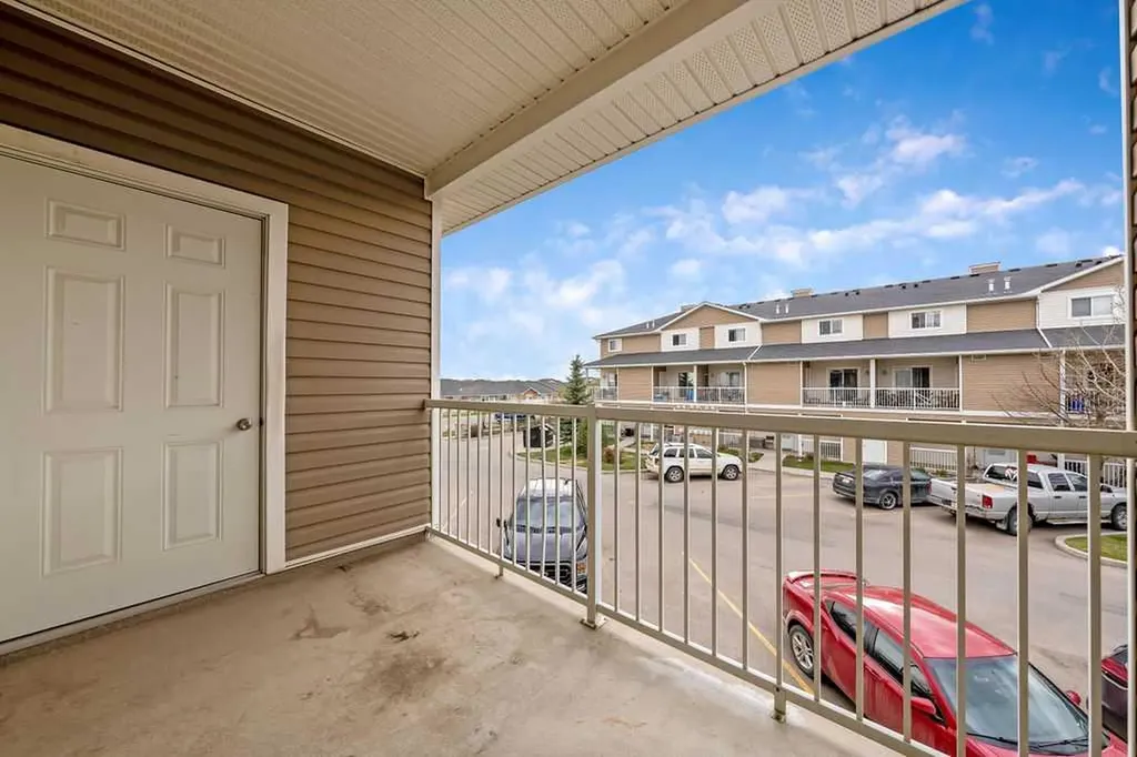 108 Sunrise Terrace NE High River AB T1V 0C2