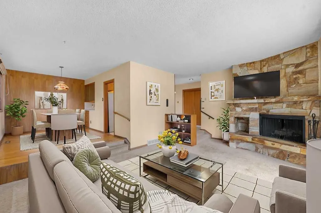 4207 Brisebois Drive NW Calgary AB T2L 2G1