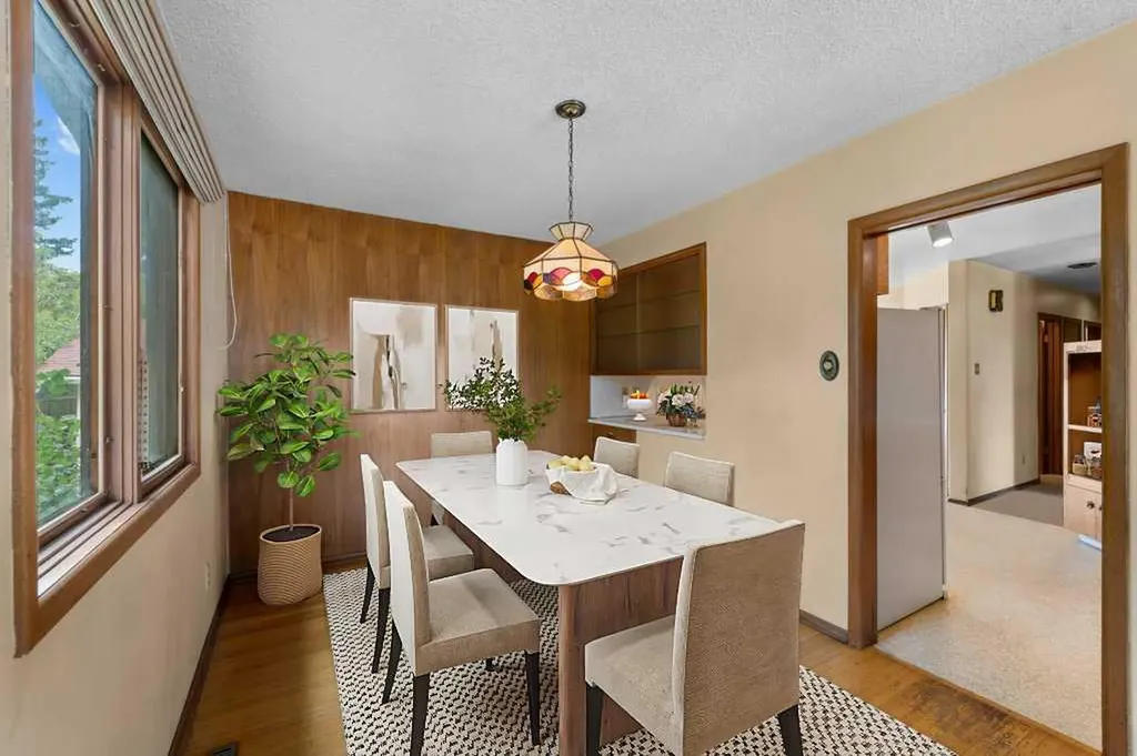 4207 Brisebois Drive NW Calgary AB T2L 2G1