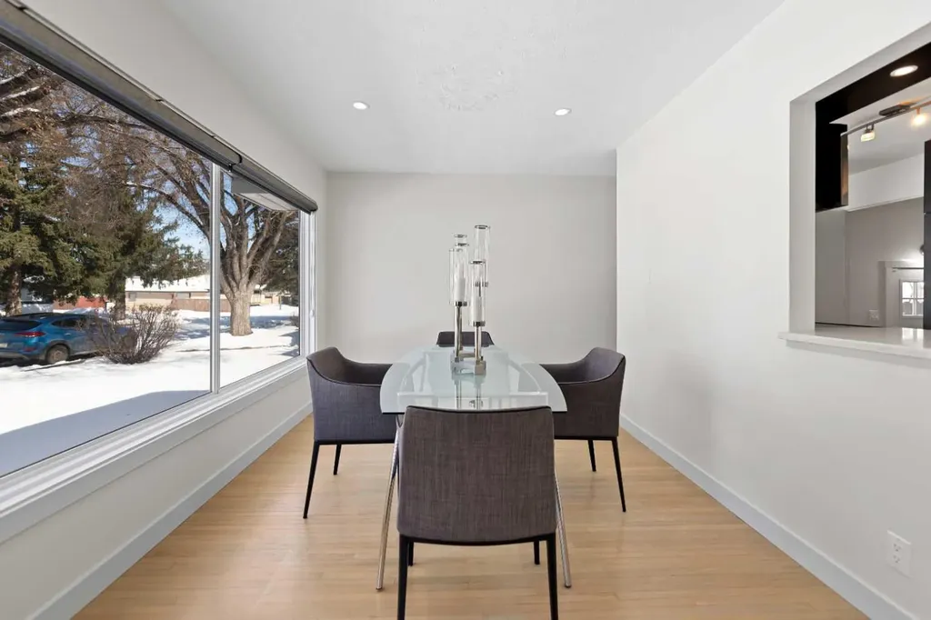 38 Westwood Drive SW Calgary AB T3C2V7