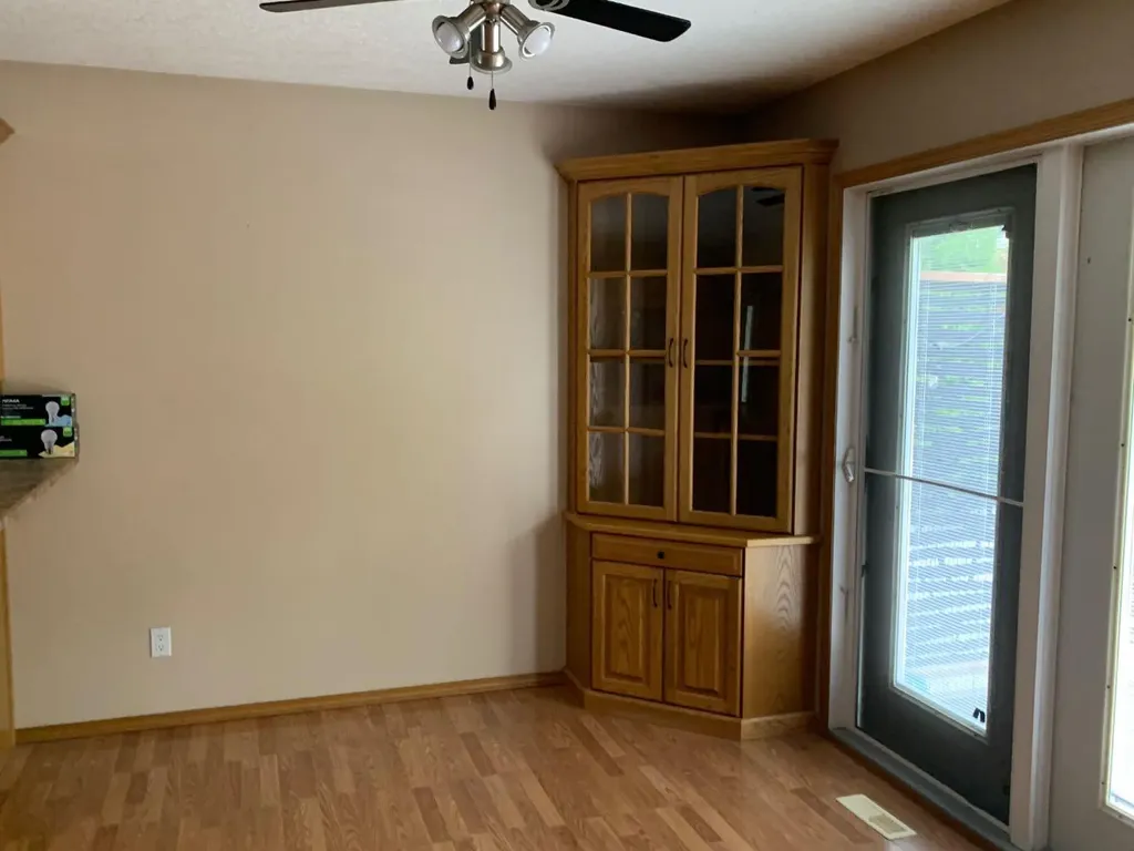 118 Poplar Drive Whitecourt AB T7S 1X1