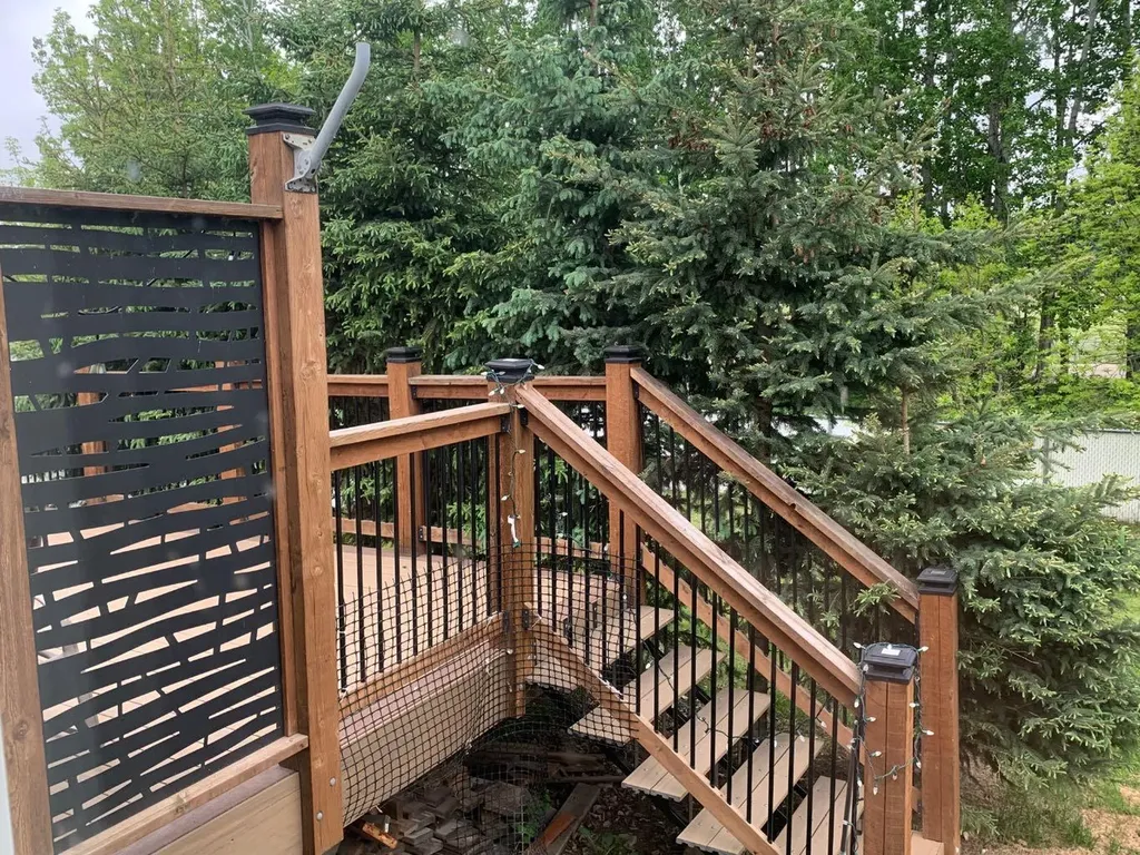 118 Poplar Drive Whitecourt AB T7S 1X1