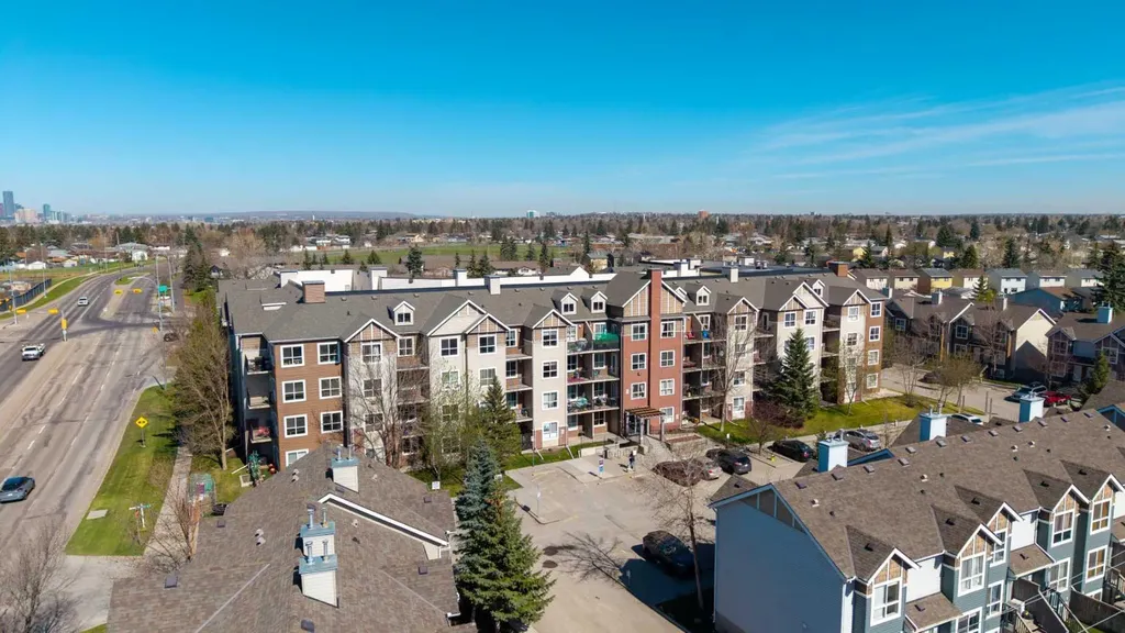 73 Erin Woods Court SE Calgary AB T2B 3V2