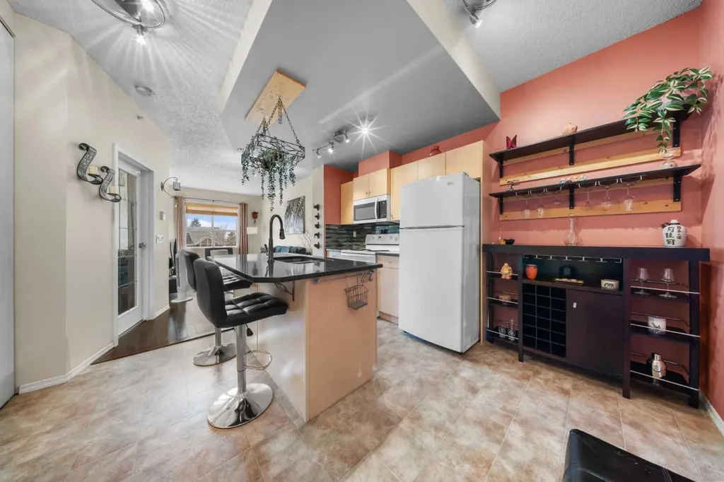 73 Erin Woods Court SE Calgary AB T2B 3V2