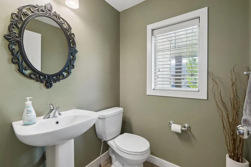 413 River Avenue Cochrane AB T4C 0N9