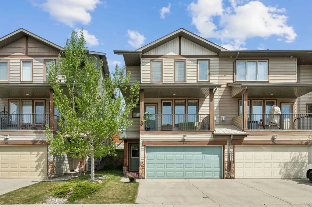413 River Avenue Cochrane AB T4C 0N9
