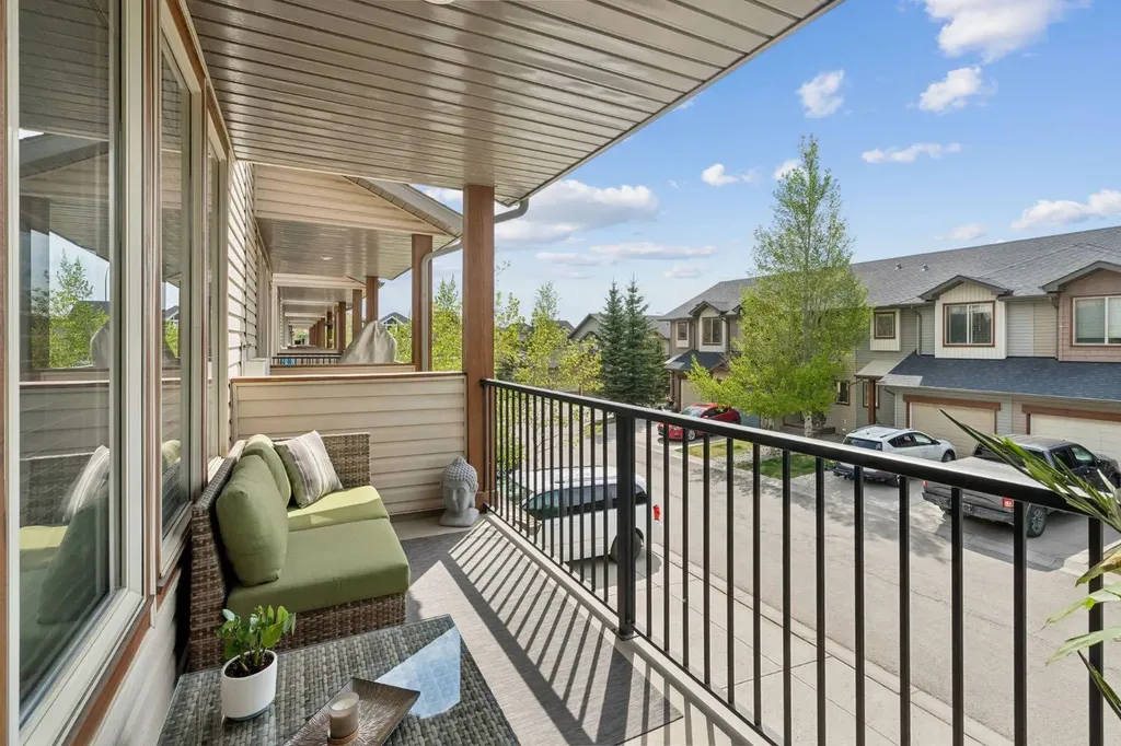413 River Avenue Cochrane AB T4C 0N9