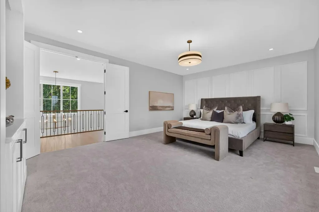 88 Woodlark Drive SW Calgary AB T3C 4H5