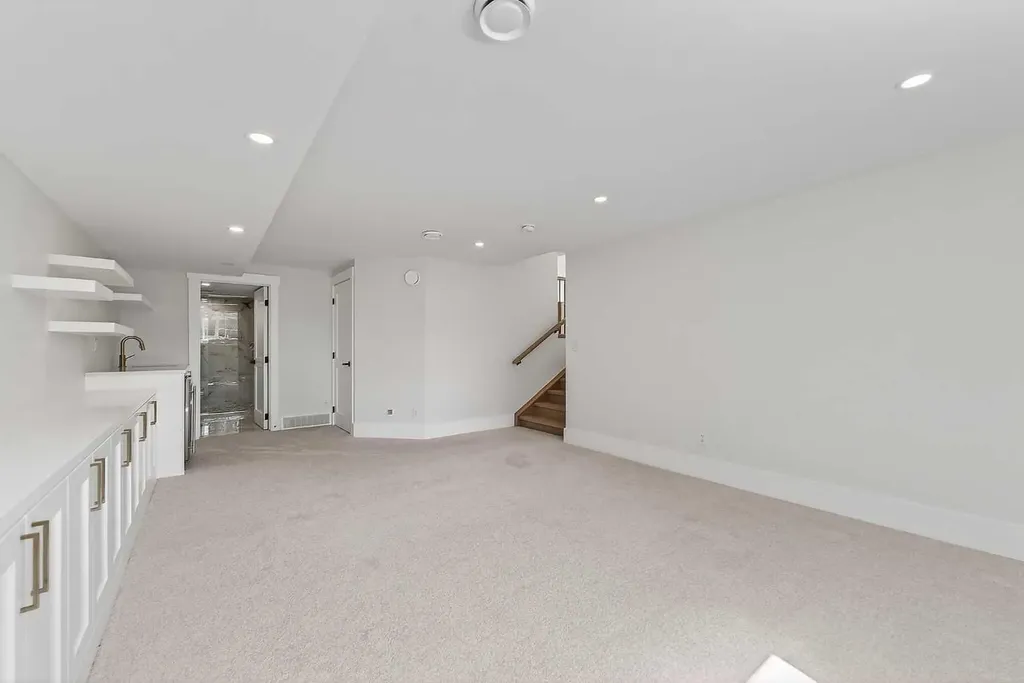 88 Woodlark Drive SW Calgary AB T3C 4H5