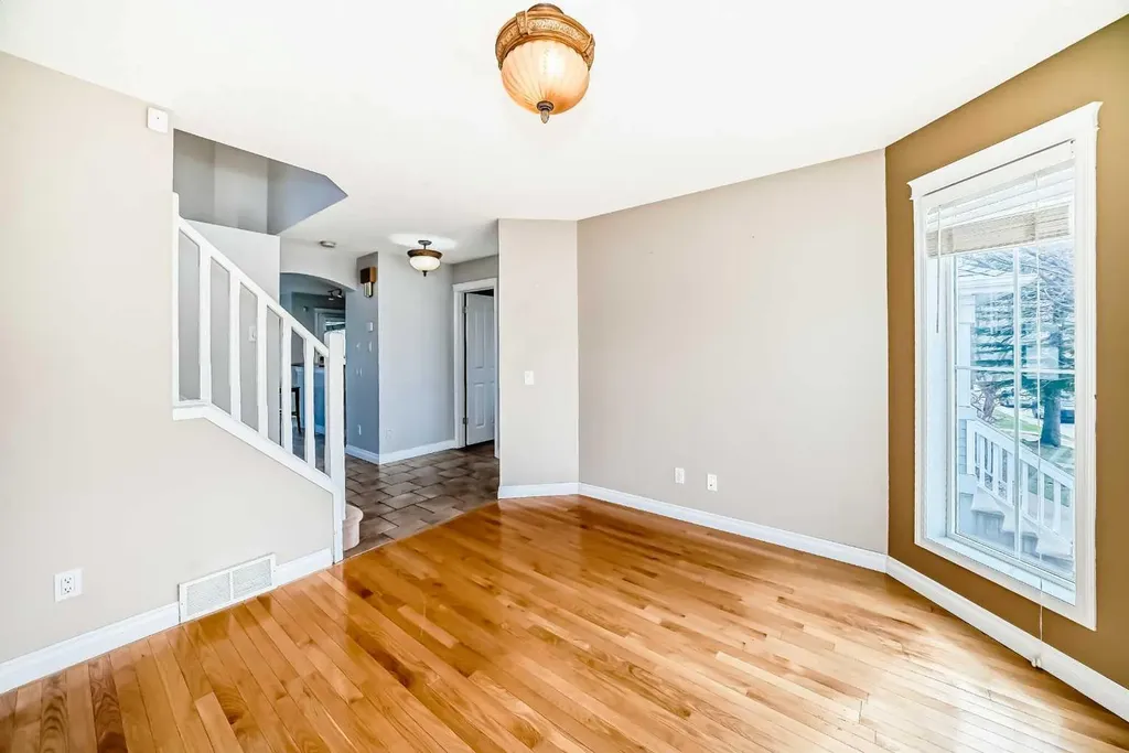 168 Tuscany Springs Way NW Calgary AB T3L 2L5