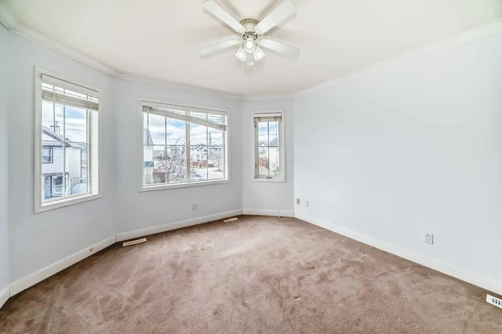 168 Tuscany Springs Way NW Calgary AB T3L 2L5