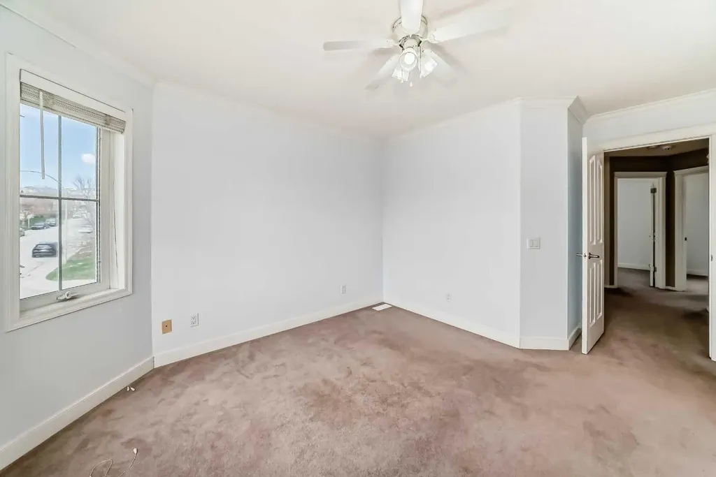 168 Tuscany Springs Way NW Calgary AB T3L 2L5