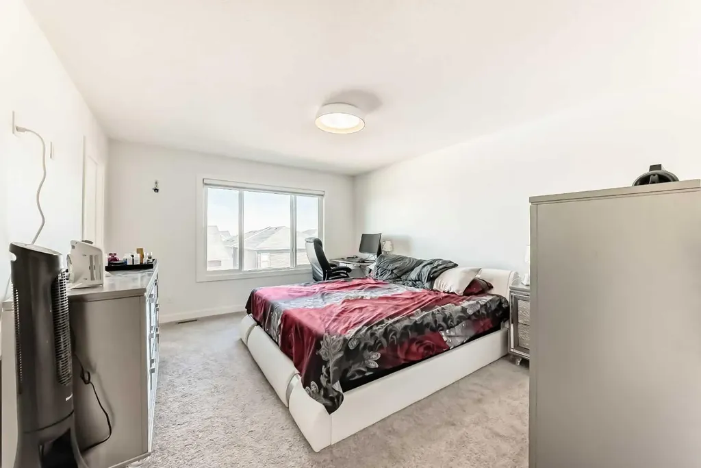 287 Amblehurst Way NW Calgary AB T3P2J8