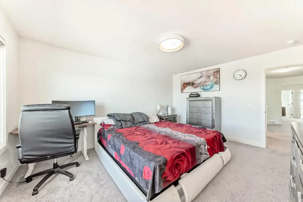 287 Amblehurst Way NW Calgary AB T3P2J8