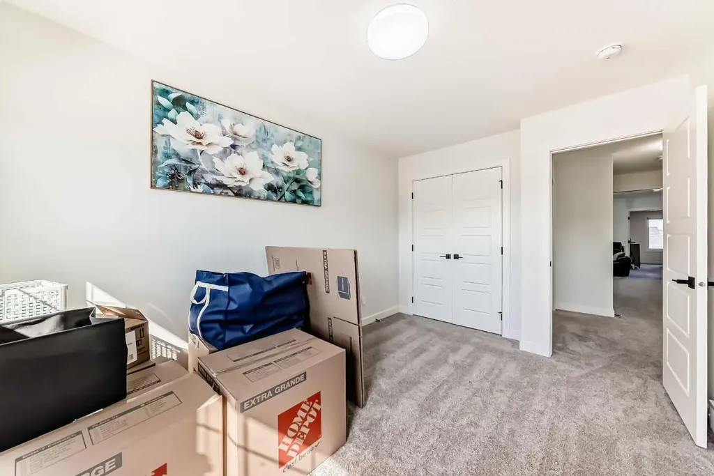 287 Amblehurst Way NW Calgary AB T3P2J8