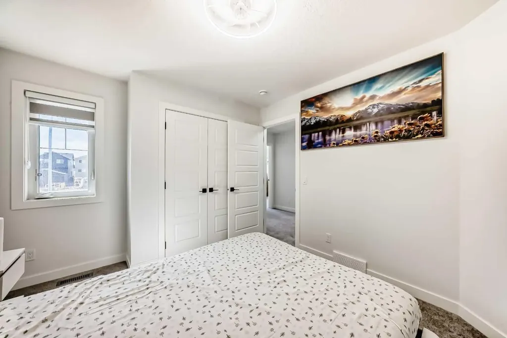 287 Amblehurst Way NW Calgary AB T3P2J8