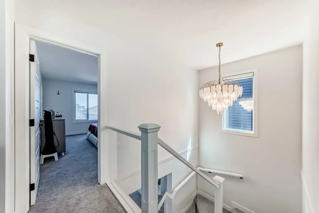 287 Amblehurst Way NW Calgary AB T3P2J8