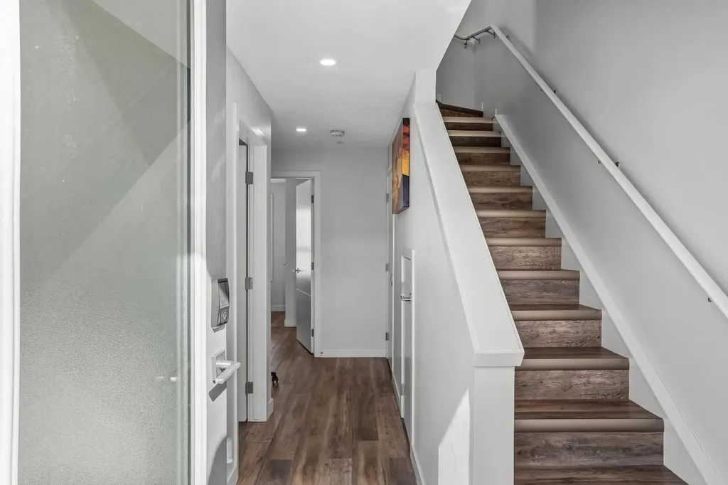 105 Kananaskis Way Canmore AB T1W 1N7