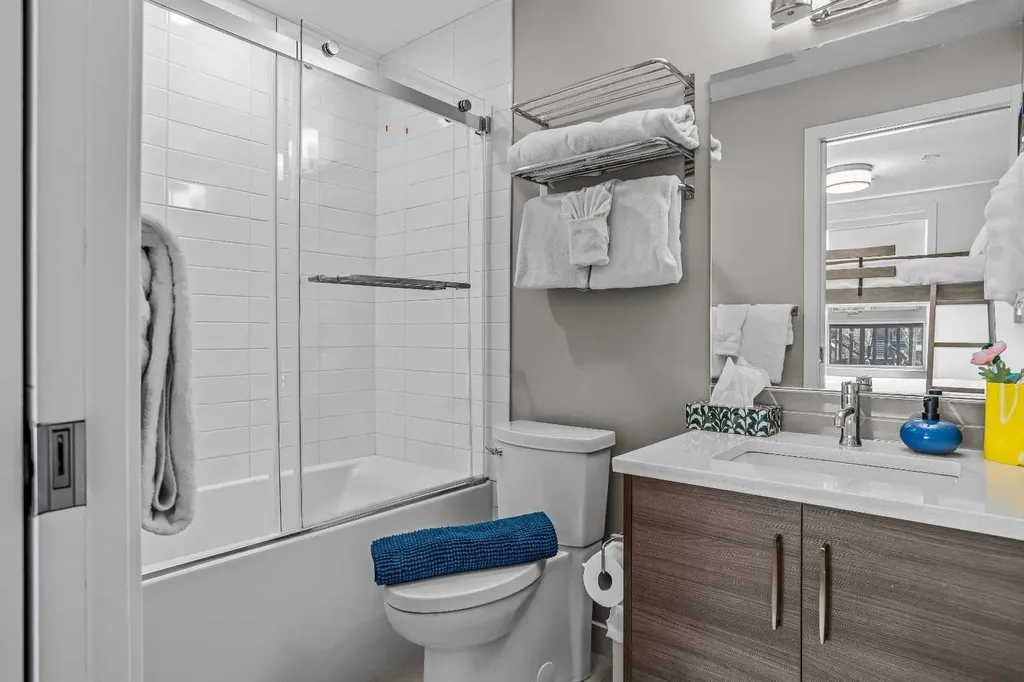 105 Kananaskis Way Canmore AB T1W 1N7