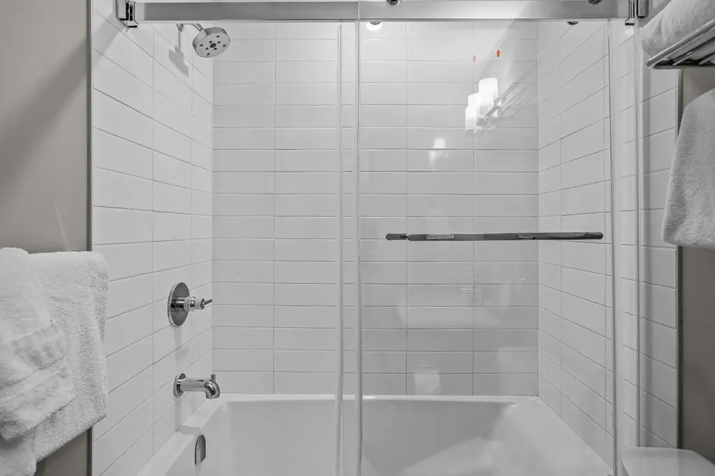 105 Kananaskis Way Canmore AB T1W 1N7