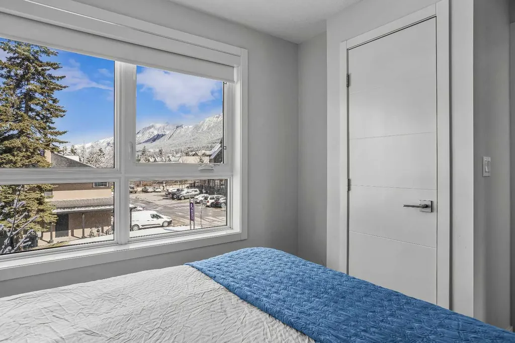 105 Kananaskis Way Canmore AB T1W 1N7