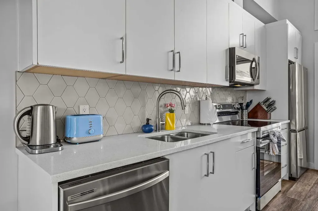 105 Kananaskis Way Canmore AB T1W 1N7