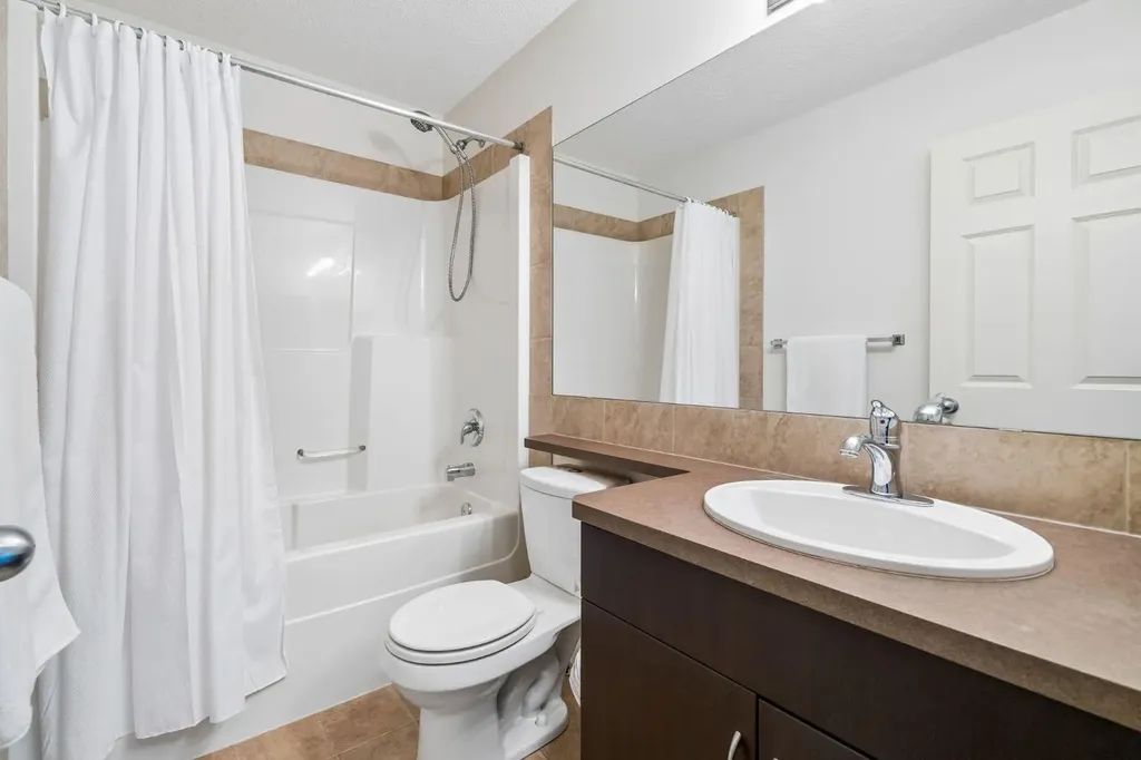 150 River Heights Crescent Cochrane AB T4C 0J5