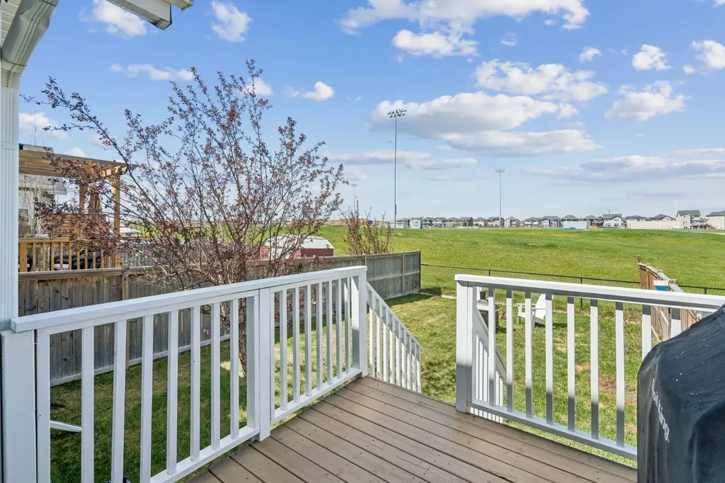 150 River Heights Crescent Cochrane AB T4C 0J5