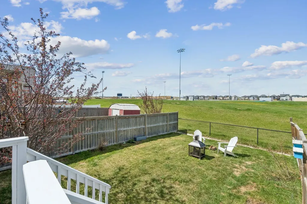 150 River Heights Crescent Cochrane AB T4C 0J5