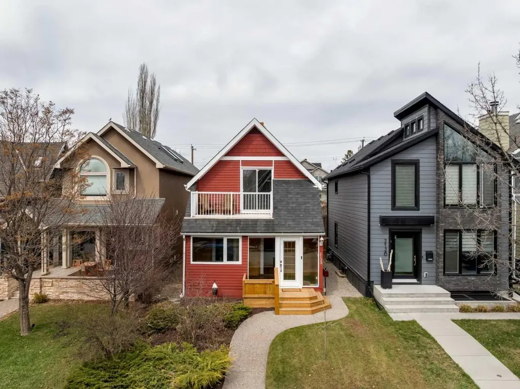 2128 Broadview Road NW Calgary AB T2N3H9