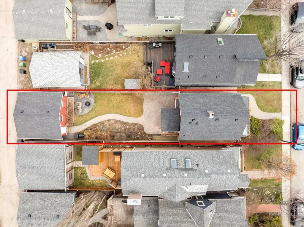 2128 Broadview Road NW Calgary AB T2N3H9