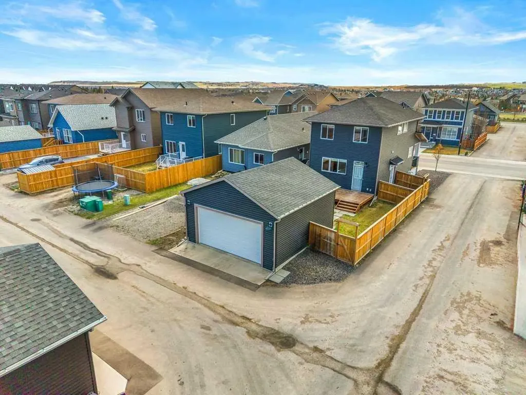 8 Bergamot Street Okotoks AB T1S 5R9