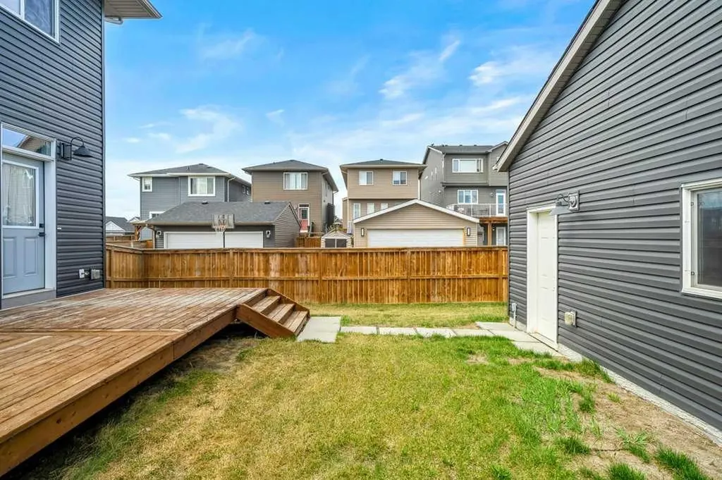 8 Bergamot Street Okotoks AB T1S 5R9
