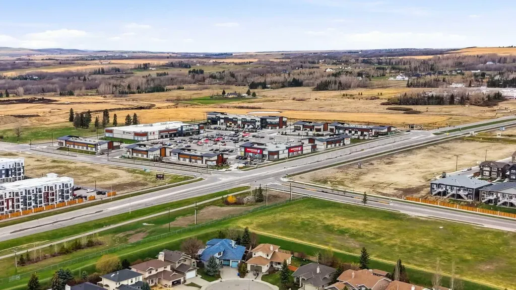 103 Thorson Crescent Okotoks AB T1S 1C8