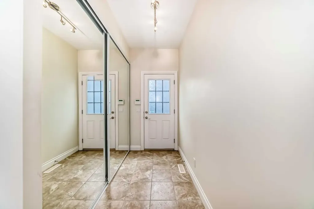 60 Hong Kong Road SW Calgary AB T3E7B6