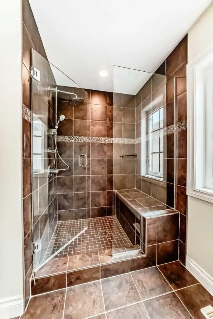 60 Hong Kong Road SW Calgary AB T3E7B6