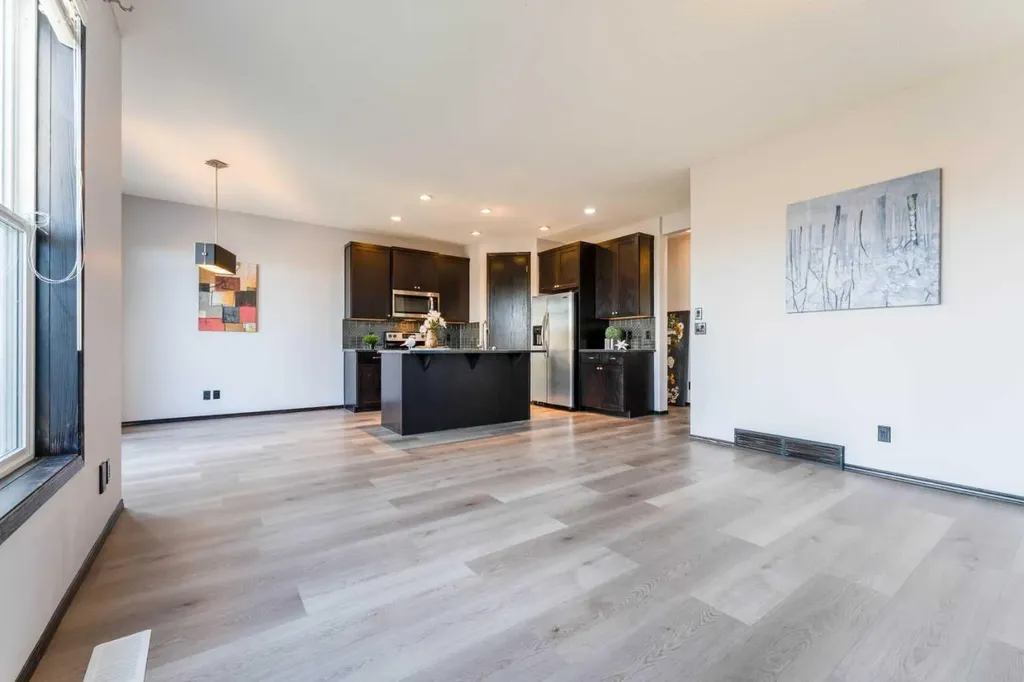 277 Panora Way NW Calgary AB T3K 0T9