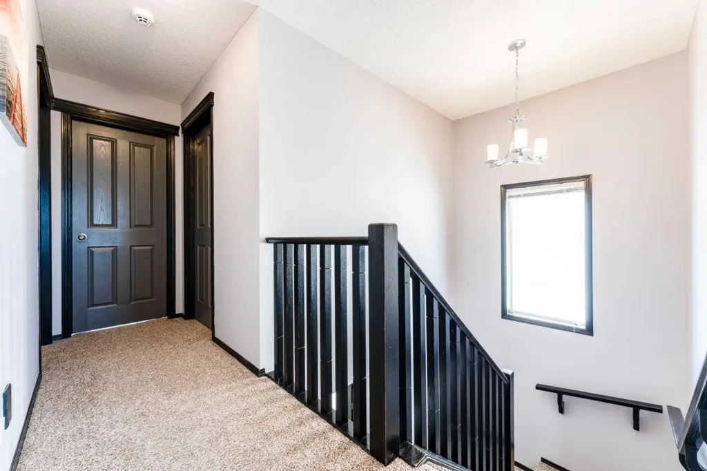 277 Panora Way NW Calgary AB T3K 0T9