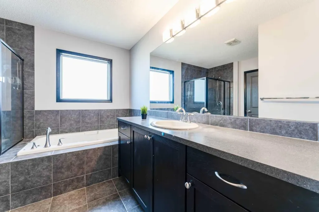 277 Panora Way NW Calgary AB T3K 0T9