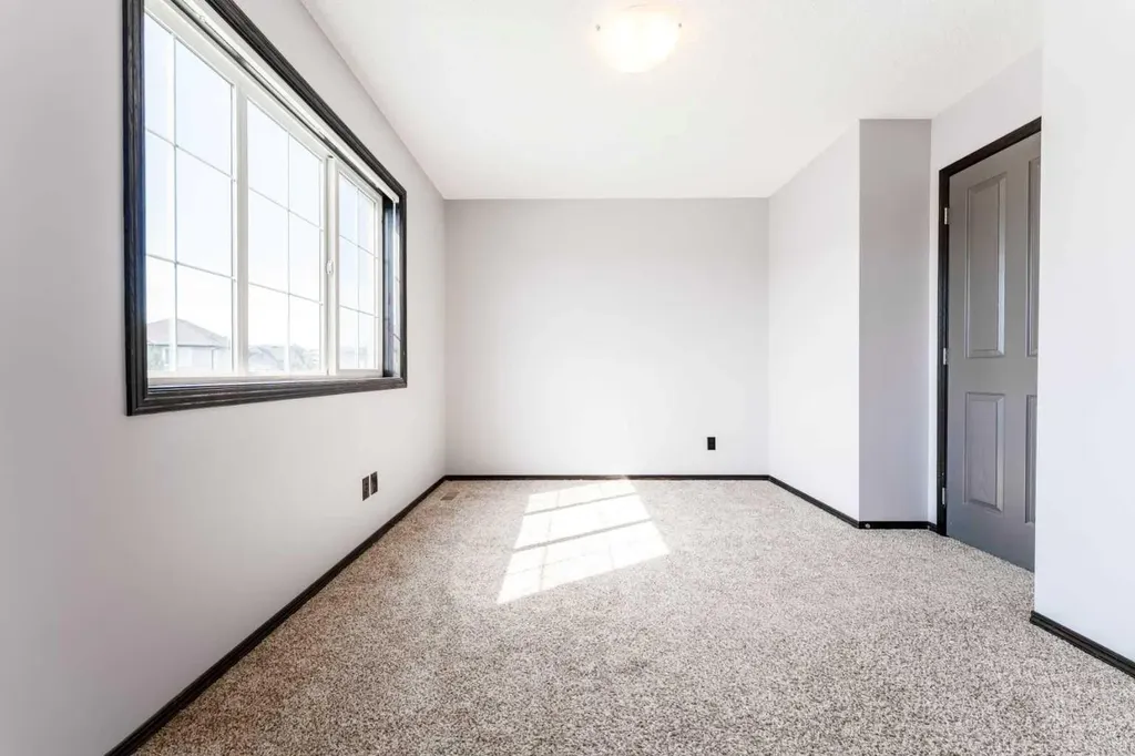 277 Panora Way NW Calgary AB T3K 0T9