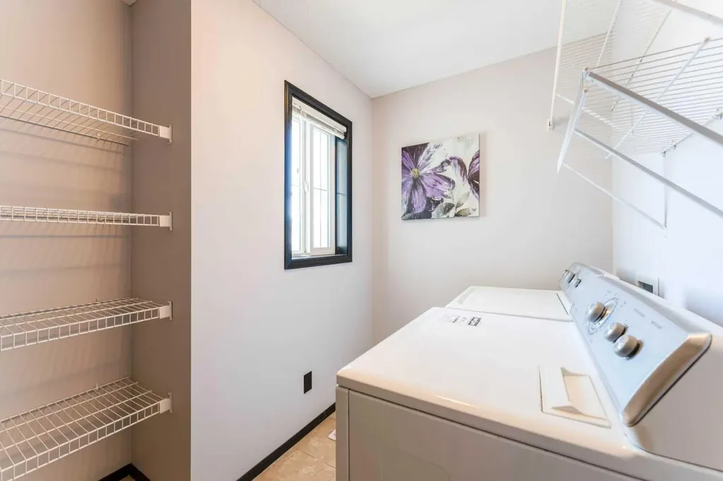 277 Panora Way NW Calgary AB T3K 0T9