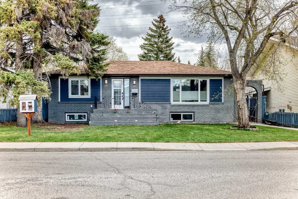 5224 19 Avenue NW Calgary AB T3B0T2