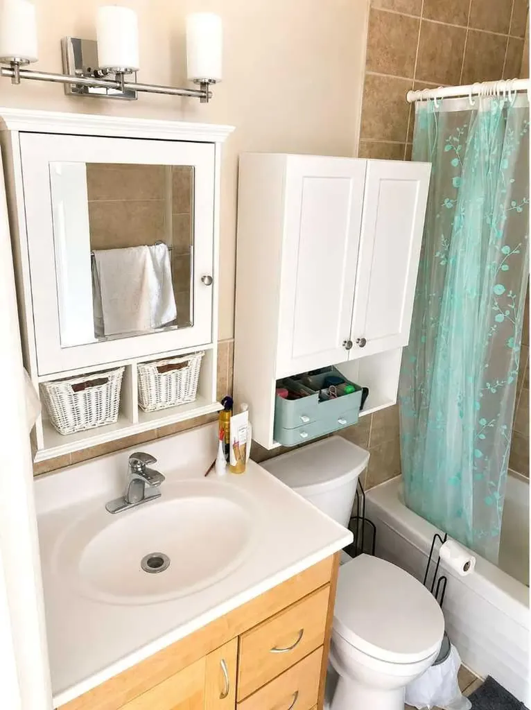 604 69 Avenue SW Calgary AB T2V 0N9