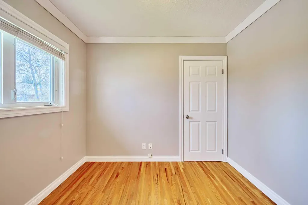 612 101 Avenue SW Calgary AB T2W0A1