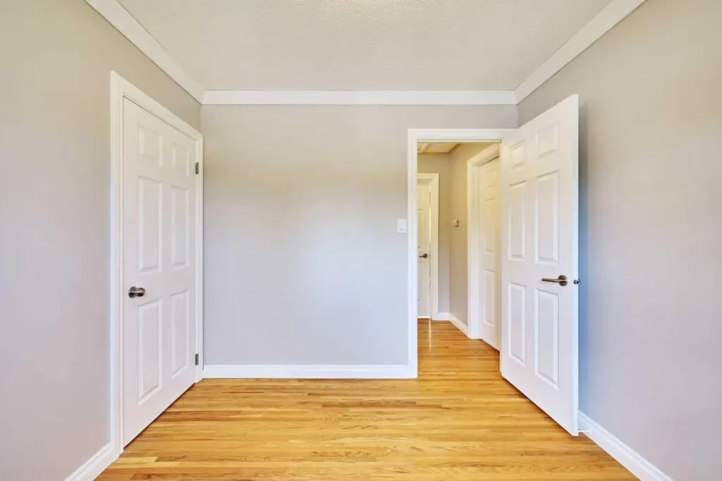 612 101 Avenue SW Calgary AB T2W0A1