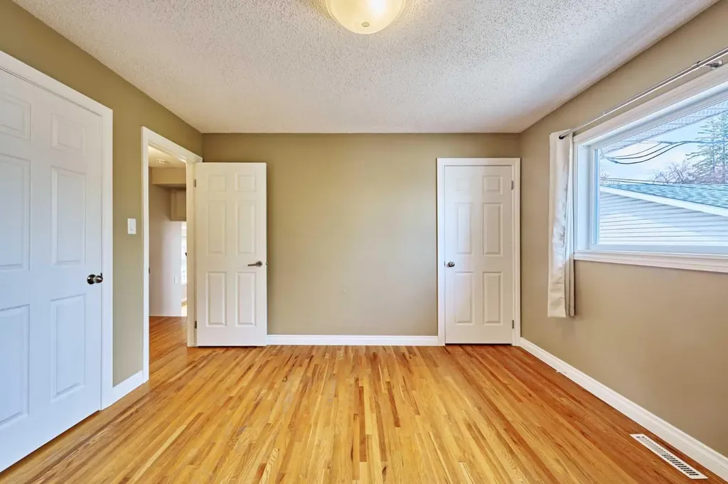 612 101 Avenue SW Calgary AB T2W0A1