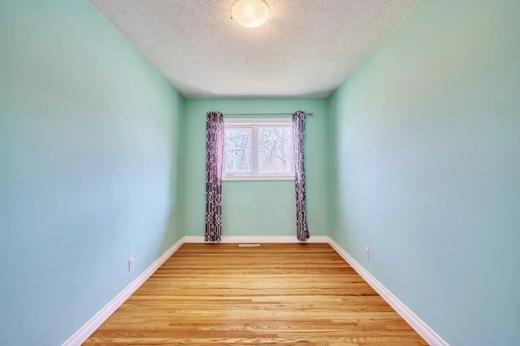 612 101 Avenue SW Calgary AB T2W0A1