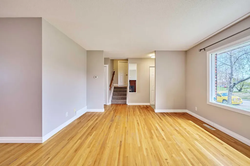 612 101 Avenue SW Calgary AB T2W0A1