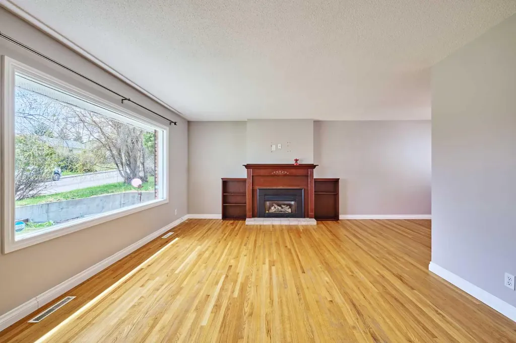 612 101 Avenue SW Calgary AB T2W0A1